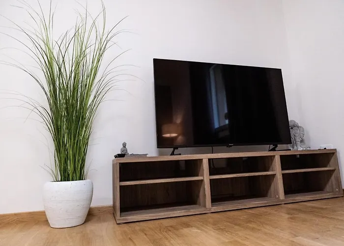 Flow Kirchsteig * ميرانو